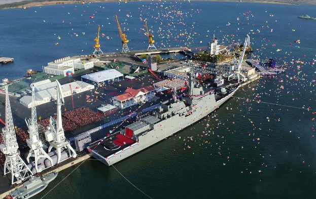 Şimali Koreyada hərbi gəminin suya buraxılması zamanı baş verən qəzaya görə saxlanılanlar var