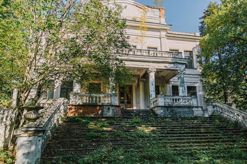 Stalinin bağ evində iki cəsəd tapılıb