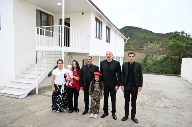 İlham Əliyev Xocalı rayonunun Seyidbəyli kəndində olub