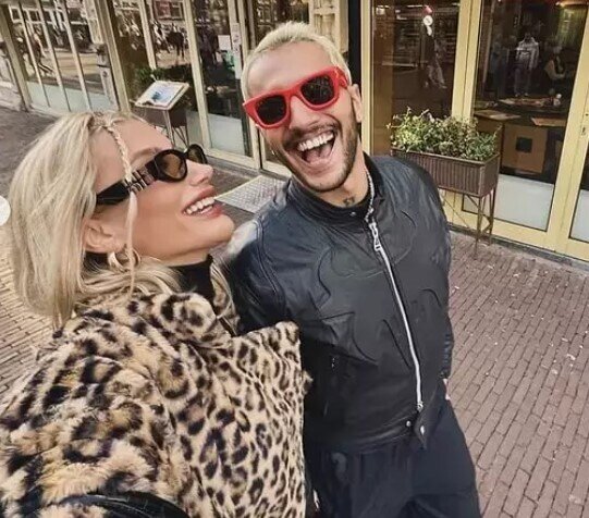 İrem Derici və DJ Melih Kunukçu ayrıldı? — Sosial mediada diqqətçəkən addım