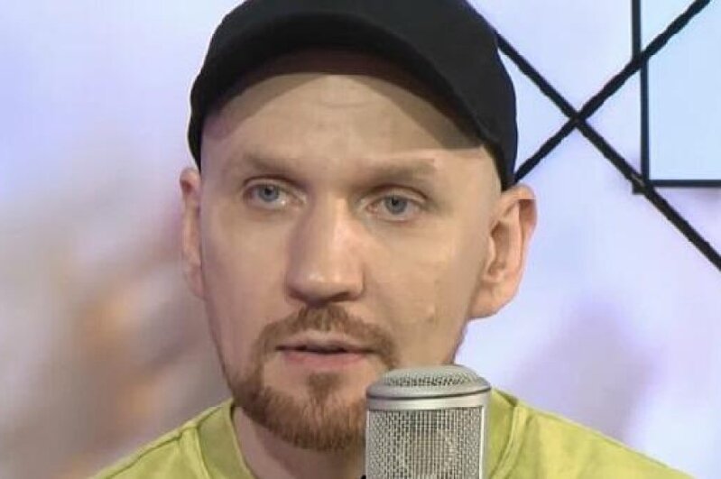 Xanım fanatı məşhur müğənniyə helikopter bağışladı