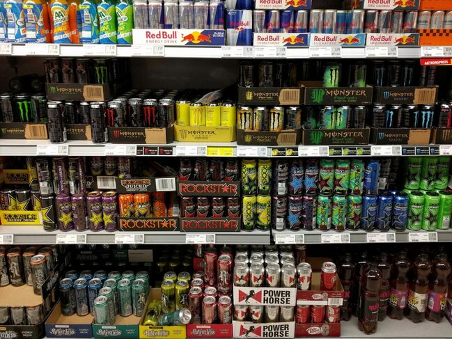 70 qəpiyə satılan "ölüm içkiləri"