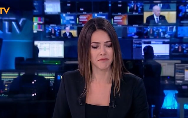 Türkiyədə zəlzələ canlı yayımda belə hiss olundu - Video