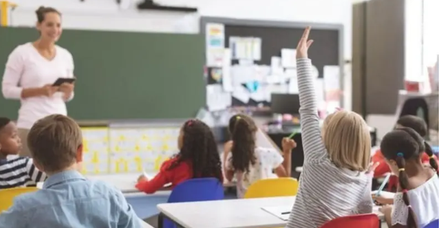 Dərsə maraq niyə azalıb? - AÇIQLAMA