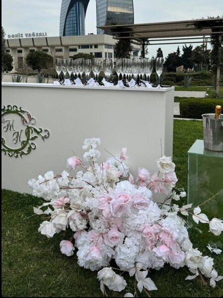 Bu gün Mələkxanım Eyubovanın qızının nikahıdır - FOTOlar