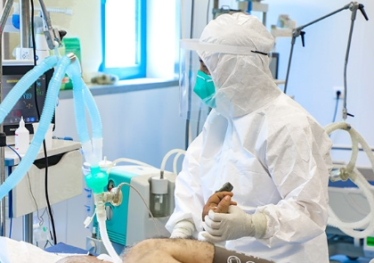 Azərbaycanda koronavirusa yoluxanların sayında KƏSKİN ARTIM: Dörd nəfər ölüb