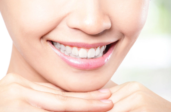 Təbii diş təmizləyiciləri: Hansı meyvə və tərəvəzlər fırçanı əvəz edə bilər?