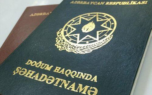 Doğum evində anasının adı səhv yazıldı - Məktəbə qeydiyyata düşə bilmir