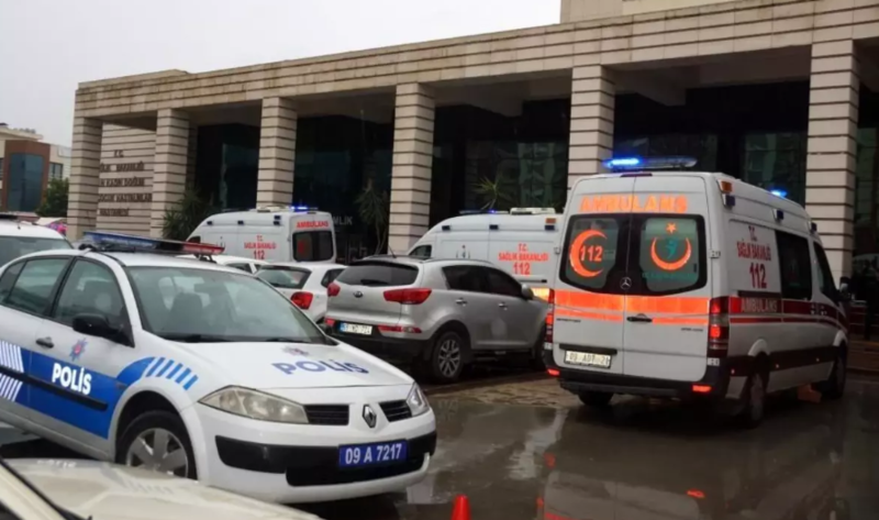 Doğuma gələn qadın polis çağıraraq ərini xəstəxanədən çıxartdırdı