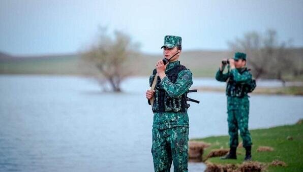 İran deputatı Azərbaycan sərhədini pozdu - Video