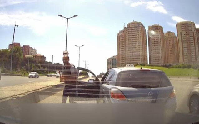 "Gördüm ki, əlindəki "dubinka" ilə üstümə gəlir" - VİDEO