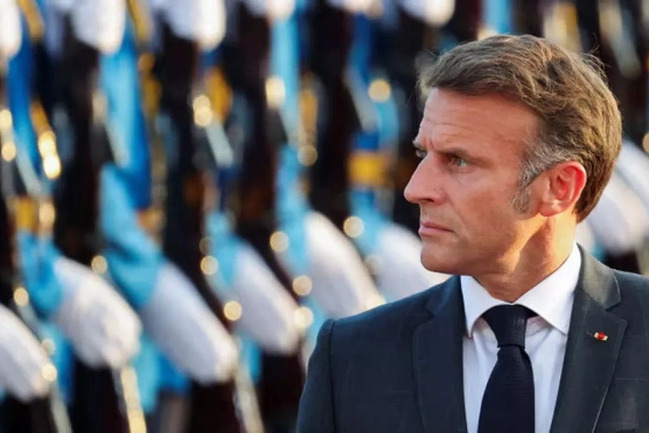 Makron ABŞ-nin Qrenlandiyaya görə rüsum tətbiqini qəbuledilməz adlandırıb