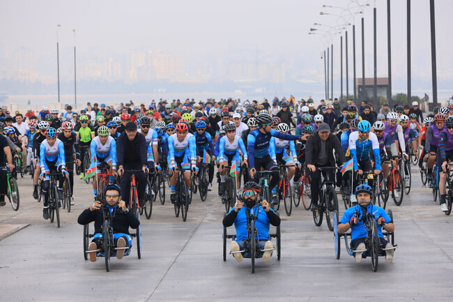 9 Noyabr – Dövlət Bayrağı Günü münasibətilə veloyürüş keçirilib - FOTO