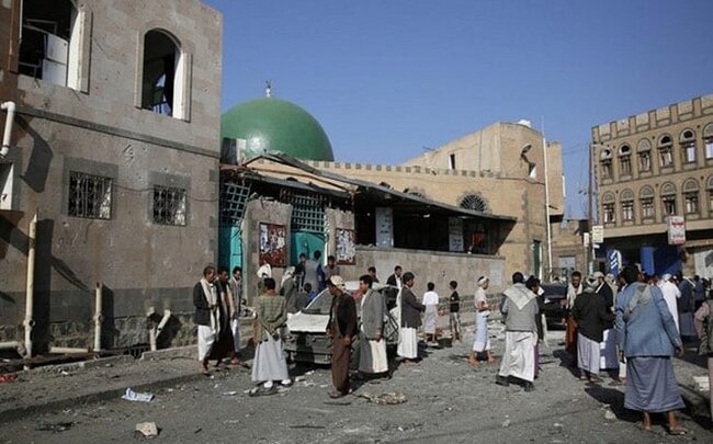 Yəməndə məscidə qumbara atılıb, 9 nəfər ölüb, 12 insan yaralanıb