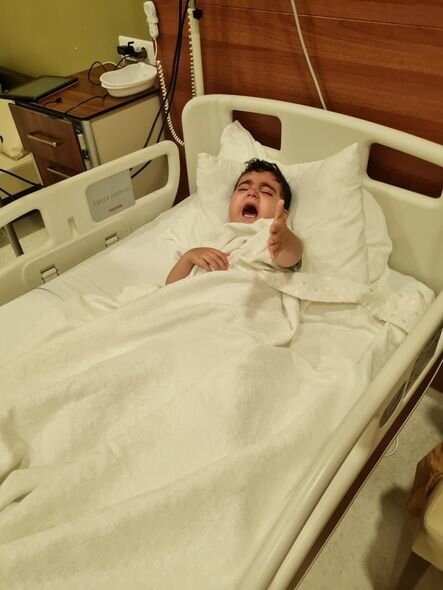 Üç yaşlı Yaqubun gülüşünün solmasına icazə verməyək: Xərçənglə mübarizə aparmaq üçün hələ çox balacadır - FOTO