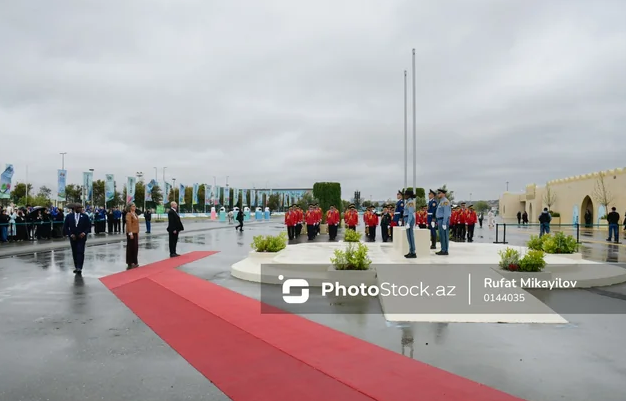 Ümumdünya Şəhərsalma Forumunun bayraqqaldırma mərasimi keçirilib - FOTO - VİDEO
