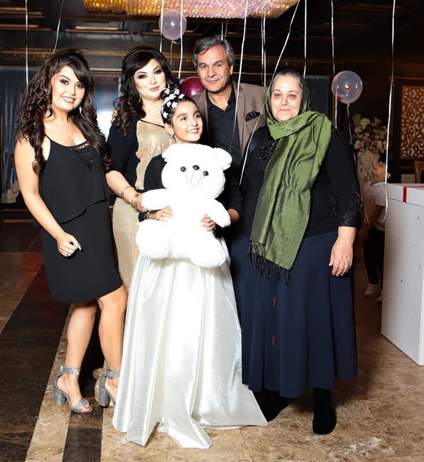 Təranə və Musa qızlarına ad günü etdi - VİDEO + FOTOLAR