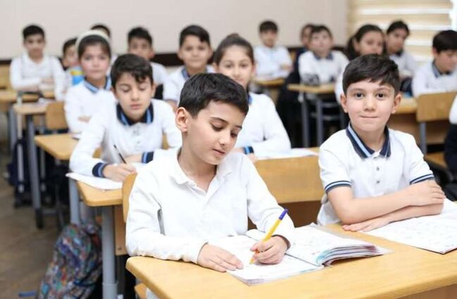 Məktəblərdə 1 həftə dərs olmayacaq? - RƏSMİ CAVAB