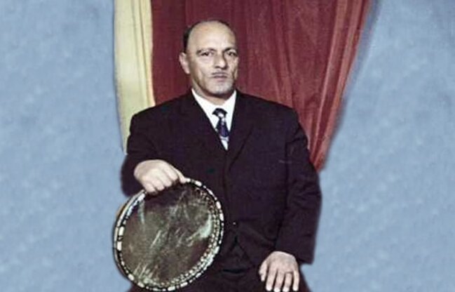 Hacıbaba Hüseynovun nəvəsi: "Cürətləri yox idi, babamın üzünə söz desinlər"