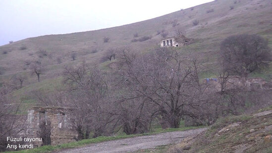 Füzuli rayonunun Arış kəndindən - VİDEO