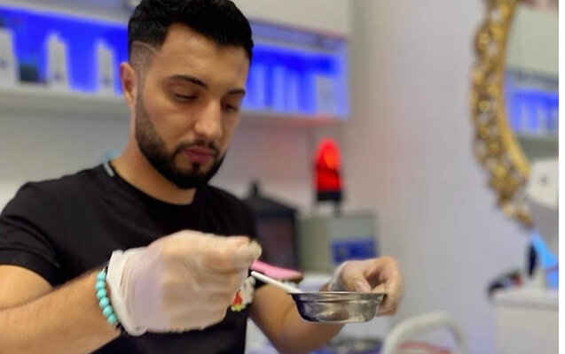 "Prosedurdan sonra mənə dedilər ki, o həkim yox, bərbərdir"