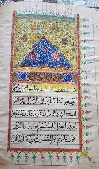 Azərbaycanda 100 min manata Qurani-Kərim kitabı satılır - FOTO