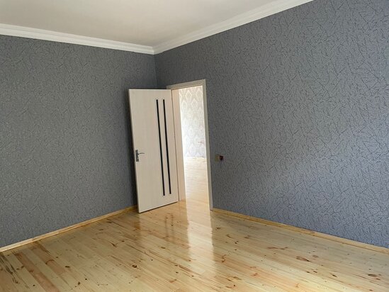 Abşeron rayon Digah qəsəbəsində həyət evi satılır!