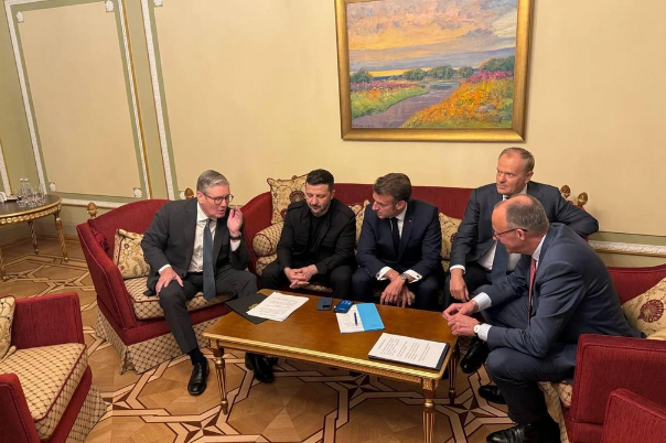 Zelenski Tramp və Kiyevə səfər edən Avropa liderləri ilə ATƏŞKƏS RAZILIĞINA GƏLDİ