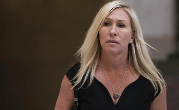 Donald Trampın ən yaxın silahdaşlarından biri öz postunu tərk etməyə hazırlaşır