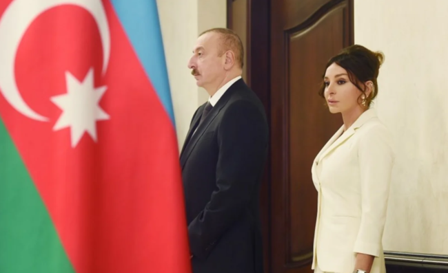 İlham Əliyev, Şavkat Mirziyoyev və xanımları "Ark" qalasında olublar