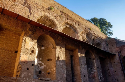 Roma betonunun sirri: Minillik binalar niyə dağılmır?