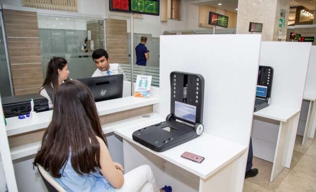 "-ov", "-yev" sonluqlu soyadlar dəyişdiriləcək?