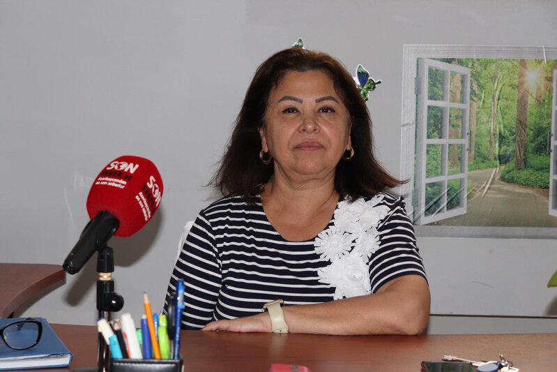 Sənubər müəllimənin 35 illik hekayəsini özündən dinləyək - VİDEOMÜSAHİBƏ