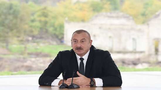 Prezidentin icra başçıları qarşısında irəli sürdüyü üç prinsip hansılardır?