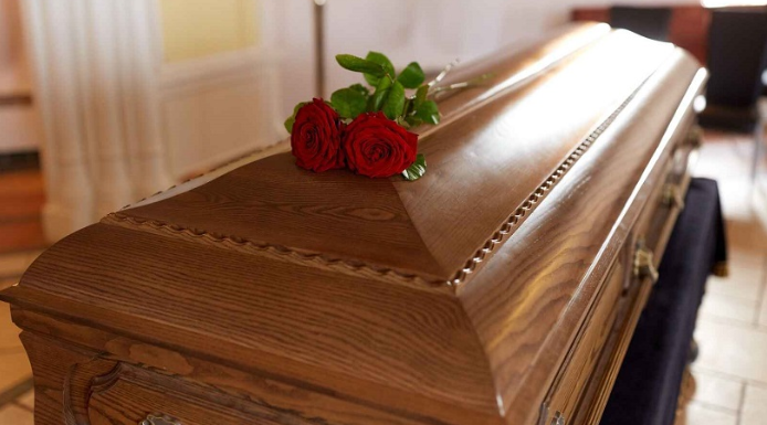 Məşhur aktyor faciəvi şəkildə ÖLDÜ - FOTO