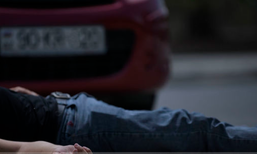 Cəlilabadda avtomobil yeniyetməni vuraraq ağır xəsarət yetirib