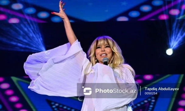 Aygün Kazımovanı gecə klubundan qaçırıblarmış