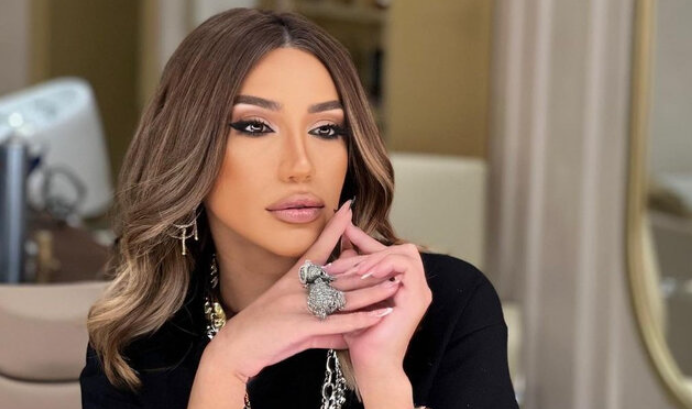 Nə qədər çağırsa da, Röya üzünə də baxmadı - O müğənni GÖRÜN KİM İDİ - VİDEO