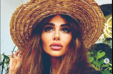 Azəri qızı Günelin anası GÖRÜN KİM İMİŞ - FOTO