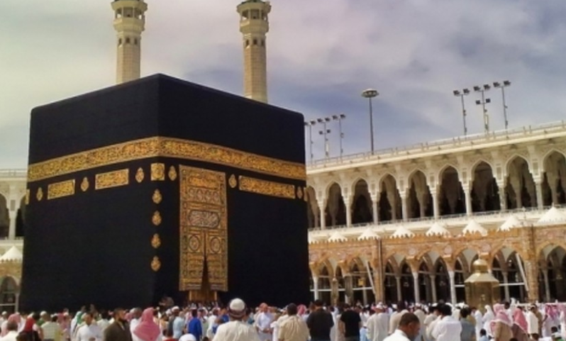 Həcc ziyarəti zamanı ölən zəvvarların sayı 1 100-ü keçib