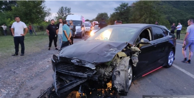Dəhşətli qəza bir ailəni MƏHV ETDİ: Çox sayda yaralı var, dördü uşaqdır - Hadisə yerindən GÖRÜNTÜLƏR