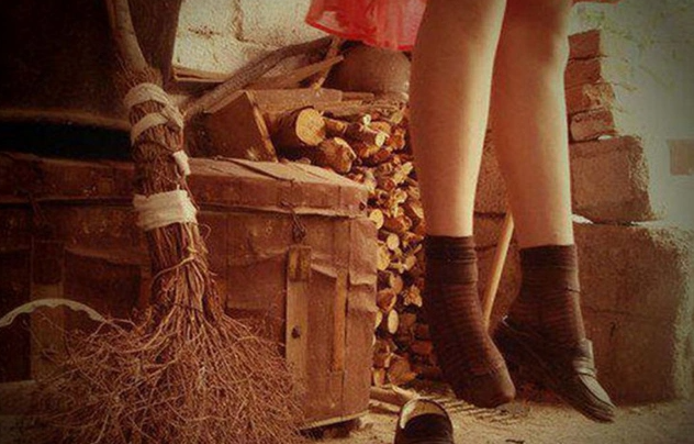 Göygöldə MÜƏMMALI ÖLÜM: İki uşaq anasının asılmış vəziyyətdə meyiti tapıldı