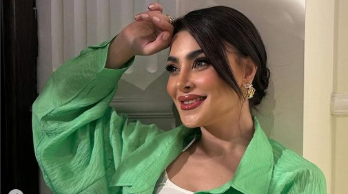 BİABIRÇILIQ: Azərbaycanlı cazibədar müğənninin efirdə DAR ƏTƏYİ SÖKÜLDÜ - VİDEO