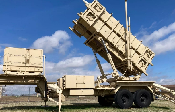 Zelenski: "Ukrayna İsraildən iki "Patriot" hava hücumundan müdafiə sistemi alacaq"