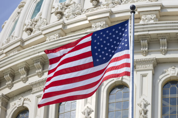 ABŞ-də yeni şatdaun təhlükəsi: İmmiqrasiya islahatı büdcəni dalana dirədi