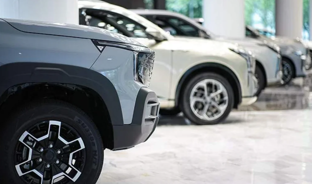 Maşın bazarında DURĞUNLUQ yaranıb - Avtomobillərə maraq NİYƏ AZALIB? - VİDEO