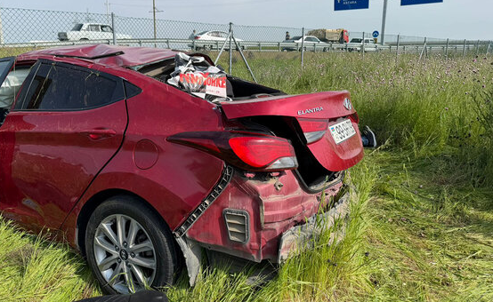 Toya gedən ailə QƏZAYA DÜŞDÜ - Ana öldü, uşaqlar yaralıdır