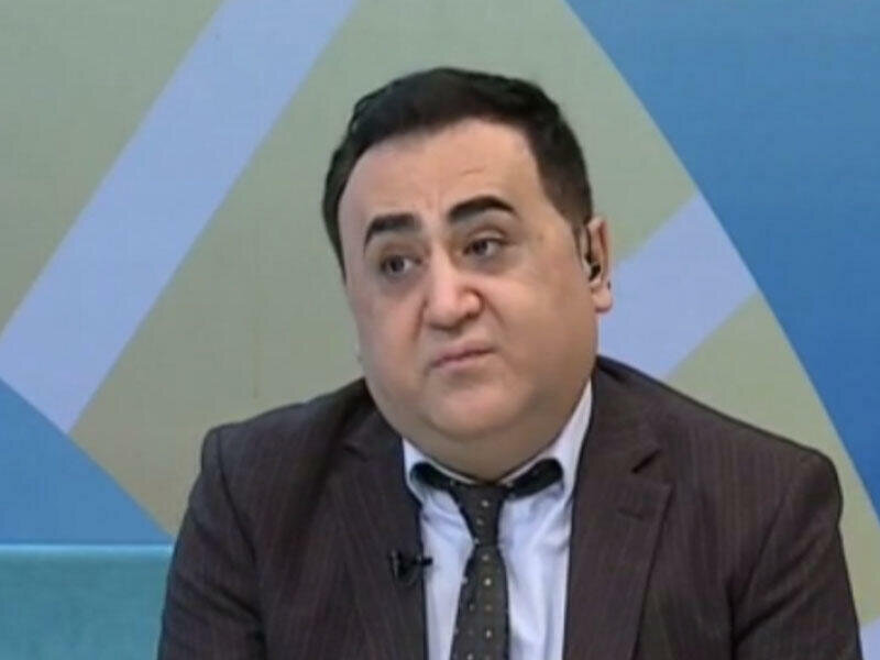 "Konfet kimi oğlansan, amma ..."