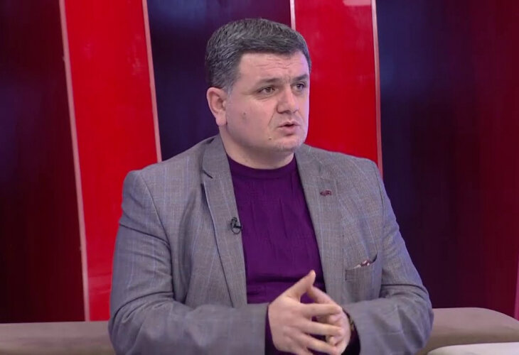 Yeni texnologiya, köhnə qanunlar: sürücüsüz avtomobillərə hüquqi maneələr - AÇIQLAMA