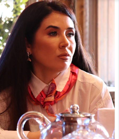 "Toylara gedirəm,amma biznesə çevirmirəm" - Elnarə Xəlilova ilə MÜSAHİBƏ